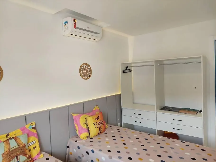Otimo Apto, Jacuzzi Aquecida E Piscina, Pertinho Da Praia Bombinhas